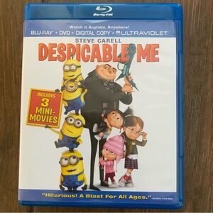 Despicable Me Blu-Ray + DVD + Digital Copy + Ultraviolet 2 Disc Combo Pack